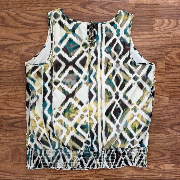 Maurice’s Womens Plus Size 2 Tank Sleeveless Top Tribal Lightweight White EUC - Picture 8 of 12